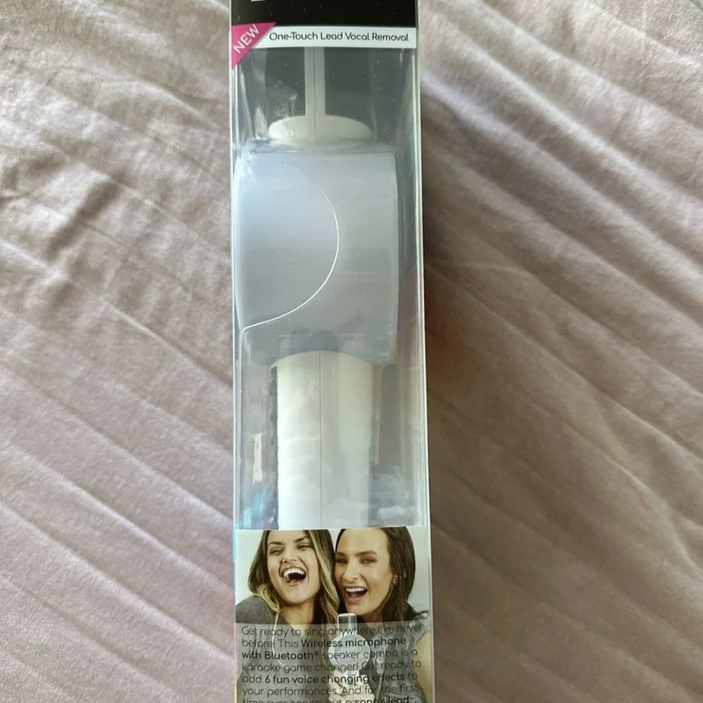 Party Machine by Singing Machine Karaoke Portable Bluetooth Speaker Microphone